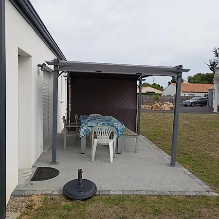 Maison Pmr Avec Jardin, 8 Km De St-gilles-croix-de-vie, 3 Chambres, Wifi Et Velos - Fr-1-426-540 Saint-Révérend