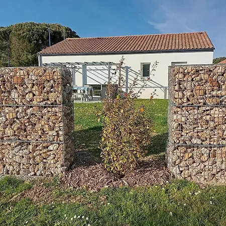 Maison Pmr Avec Jardin, 8 Km De St-gilles-croix-de-vie, 3 Chambres, Wifi Et Velos - Fr-1-426-540 *